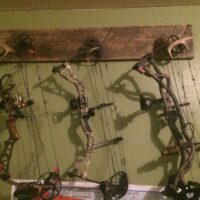 Bow Holder