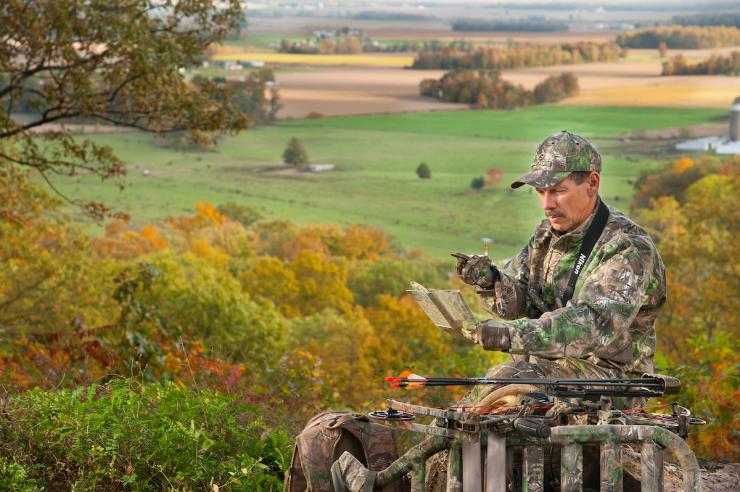 The 10 Reasons to Hunt From Tree Stands